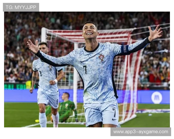 C罗争顶成功把握第二点，葡萄牙攻势不停歇