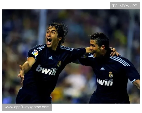 传奇球员教练生涯起步，青年军迎来导师级人物