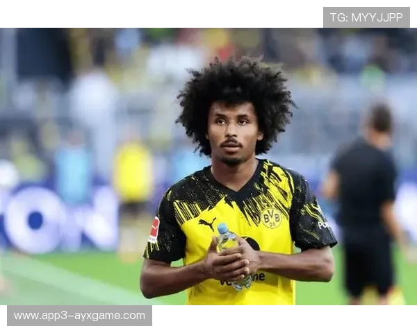 多特蒙德靠高位逼迫抢得主动,阿德耶米速度极具威胁